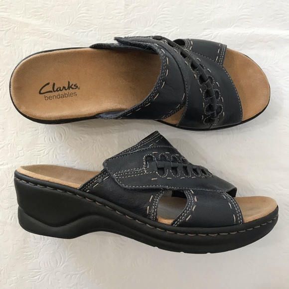 clarks bendables sandals black